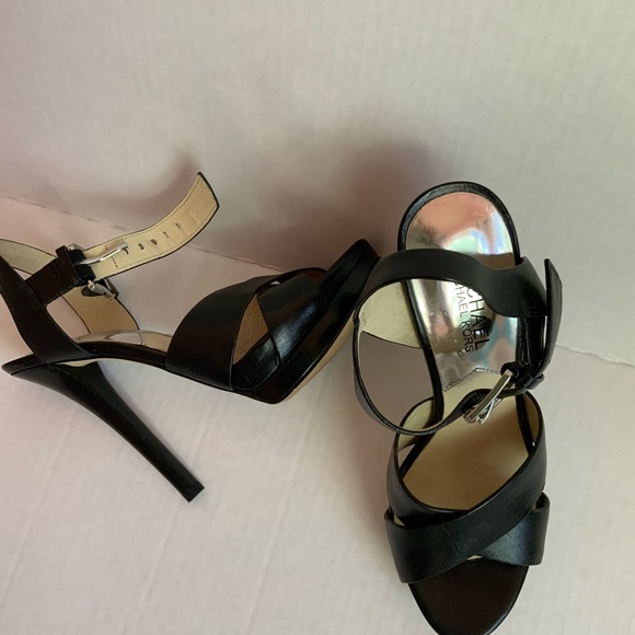 Michael Kors black heel sandals - Picture 3 of 4